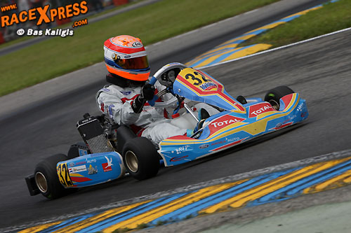 Max Verstappen en Rinus van Kalmthout tonen potentie, pole voor Xen de Ruwe